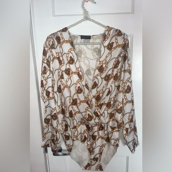 Zara Satin Draped Chain Print Bodysuit in Off White, Size Large - Picture 10 of 14